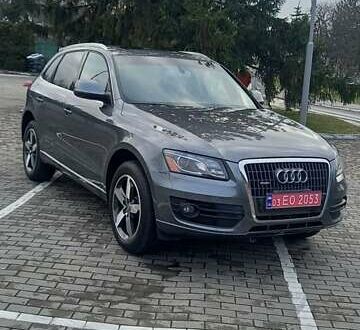 Ауди Ку 5 2012 в Луцке на Automoto.ua Серый Ауди Ку 5, объемом двигателя 1.98 л и пробегом 265 тыс. км за 12900 $, фото 1 на Automoto.ua