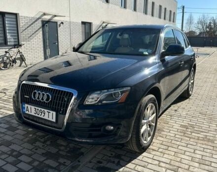 Серый Ауди Ку 5, объемом двигателя 1.98 л и пробегом 256 тыс. км за 11400 $, фото 1 на Automoto.ua