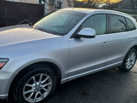 Сірий Ауді Ку 5, об'ємом двигуна 2 л та пробігом 196 тис. км за 13500 $, фото 1 на Automoto.ua