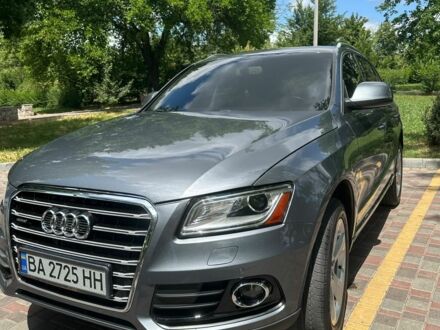 Ауди Ку 5 2013 в Кропивницком (Кировограде) на Automoto.ua Серый Ауди Ку 5, объемом двигателя 2 л и пробегом 137 тыс. км за 18000 $, фото 1 на Automoto.ua