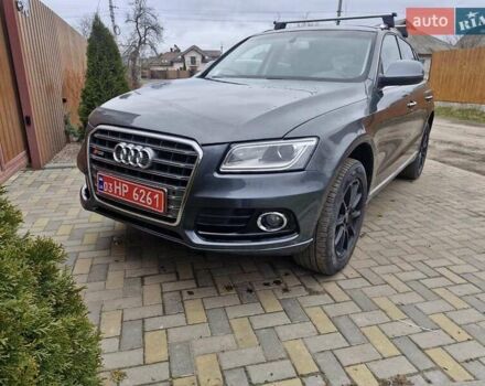 Серый Ауди Ку 5, объемом двигателя 2 л и пробегом 254 тыс. км за 13300 $, фото 1 на Automoto.ua