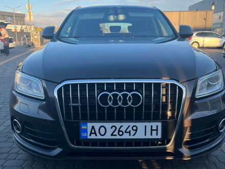 Серый Ауди Ку 5, объемом двигателя 1.97 л и пробегом 330 тыс. км за 17000 $, фото 1 на Automoto.ua