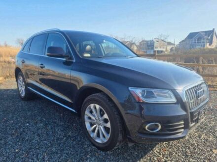 Серый Ауди Ку 5, объемом двигателя 2 л и пробегом 77 тыс. км за 8000 $, фото 1 на Automoto.ua