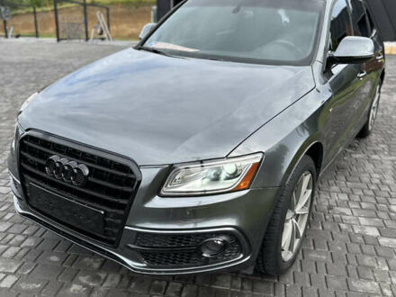 Серый Ауди Ку 5, объемом двигателя 3 л и пробегом 196 тыс. км за 16999 $, фото 1 на Automoto.ua