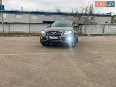 Серый Ауди Ку 5, объемом двигателя 2 л и пробегом 200 тыс. км за 18500 $, фото 1 на Automoto.ua