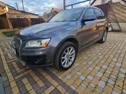 Серый Ауди Ку 5, объемом двигателя 1.98 л и пробегом 99 тыс. км за 18000 $, фото 1 на Automoto.ua