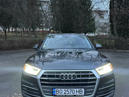 Серый Ауди Ку 5, объемом двигателя 1.98 л и пробегом 172 тыс. км за 25499 $, фото 1 на Automoto.ua