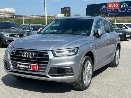Ауди Ку 5 2017 в Львове на Automoto.ua Серый Ауди Ку 5, объемом двигателя 2 л и пробегом 198 тыс. км за 28490 $, фото 1 на Automoto.ua
