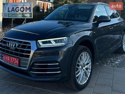 Ауди Ку 5 2017 в Львове на Automoto.ua Серый Ауди Ку 5, объемом двигателя 1.97 л и пробегом 165 тыс. км за 32900 $, фото 1 на Automoto.ua