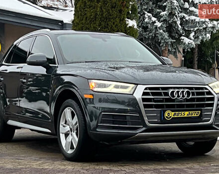 Сірий Ауді Ку 5, об'ємом двигуна 1.98 л та пробігом 103 тис. км за 29850 $, фото 1 на Automoto.ua