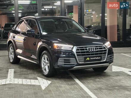 Ауди Ку 5 2017 в Киеве на Automoto.ua Серый Ауди Ку 5, объемом двигателя 1.98 л и пробегом 93 тыс. км за 24500 $, фото 1 на Automoto.ua