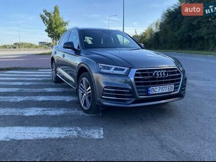 Сірий Ауді Ку 5, об'ємом двигуна 1.97 л та пробігом 280 тис. км за 28900 $, фото 1 на Automoto.ua