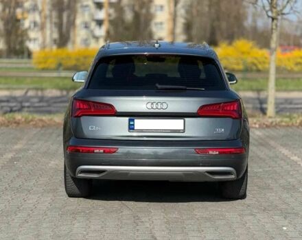 Серый Ауди Ку 5, объемом двигателя 2 л и пробегом 81 тыс. км за 14800 $, фото 1 на Automoto.ua