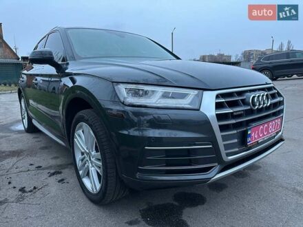 Ауді Ку 5 2017 у Полтаві на Automoto.ua Сірий Ауді Ку 5, об'ємом двигуна 1.98 л та пробігом 202 тис. км за 23900 $, фото 1 на Automoto.ua