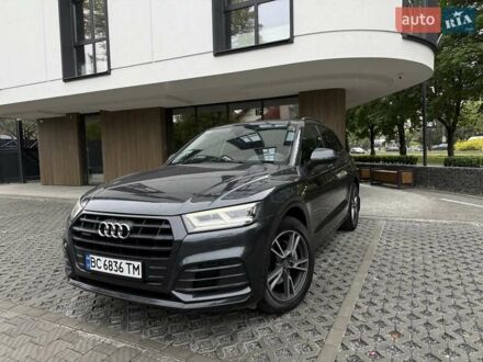 Ауді Ку 5 2017 у Львові на Automoto.ua Сірий Ауді Ку 5, об'ємом двигуна 1.97 л та пробігом 75 тис. км за 32800 $, фото 1 на Automoto.ua
