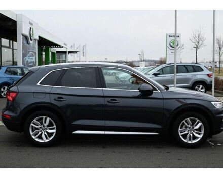 Сірий Ауді Ку 5, об'ємом двигуна 2 л та пробігом 123 тис. км за 33000 $, фото 1 на Automoto.ua