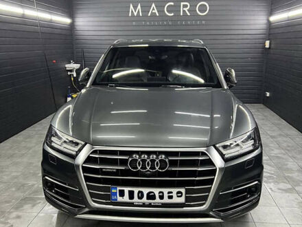 Сірий Ауді Ку 5, об'ємом двигуна 1.97 л та пробігом 160 тис. км за 35500 $, фото 1 на Automoto.ua