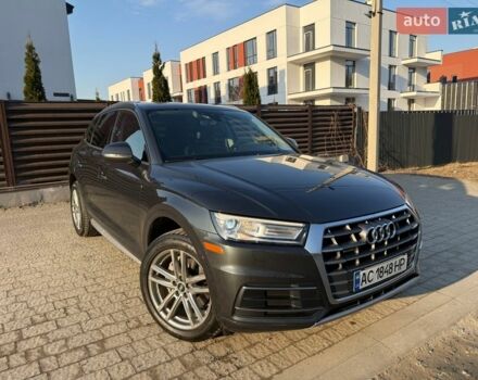 Серый Ауди Ку 5, объемом двигателя 1.98 л и пробегом 171 тыс. км за 19800 $, фото 1 на Automoto.ua