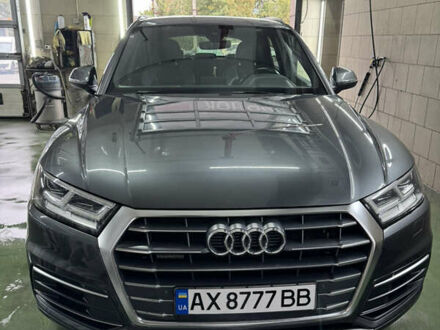 Сірий Ауді Ку 5, об'ємом двигуна 1.97 л та пробігом 131 тис. км за 35000 $, фото 1 на Automoto.ua