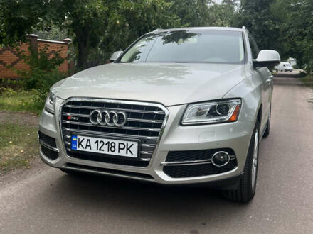 Серый Ауди Ку 5, объемом двигателя 1.98 л и пробегом 195 тыс. км за 18500 $, фото 1 на Automoto.ua