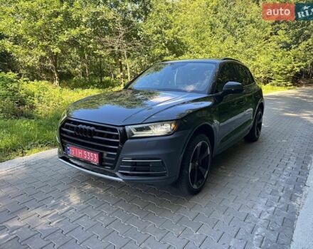 Серый Ауди Ку 5, объемом двигателя 2 л и пробегом 211 тыс. км за 16900 $, фото 1 на Automoto.ua