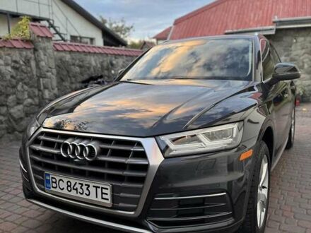 Ауди Ку 5 2017 в Львове на Automoto.ua Серый Ауди Ку 5, объемом двигателя 1.98 л и пробегом 102 тыс. км за 33000 $, фото 1 на Automoto.ua