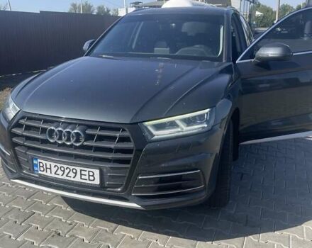 Сірий Ауді Ку 5, об'ємом двигуна 1.98 л та пробігом 240 тис. км за 25500 $, фото 1 на Automoto.ua