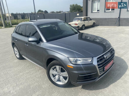 Сірий Ауді Ку 5, об'ємом двигуна 2 л та пробігом 210 тис. км за 21600 $, фото 1 на Automoto.ua