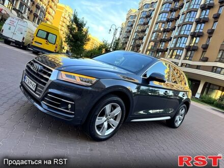 Сірий Ауді Ку 5, об'ємом двигуна 2 л та пробігом 70 тис. км за 23000 $, фото 1 на Automoto.ua