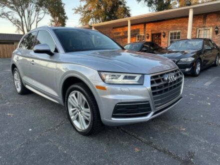 Серый Ауди Ку 5, объемом двигателя 2 л и пробегом 38 тыс. км за 14500 $, фото 1 на Automoto.ua