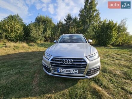 Серый Ауди Ку 5, объемом двигателя 2 л и пробегом 160 тыс. км за 27300 $, фото 1 на Automoto.ua