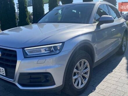 Сірий Ауді Ку 5, об'ємом двигуна 2 л та пробігом 156 тис. км за 31750 $, фото 1 на Automoto.ua