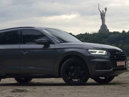 Ауди Ку 5 2018 в Киеве на Automoto.ua Серый Ауди Ку 5, объемом двигателя 1.98 л и пробегом 102 тыс. км за 27500 $, фото 1 на Automoto.ua
