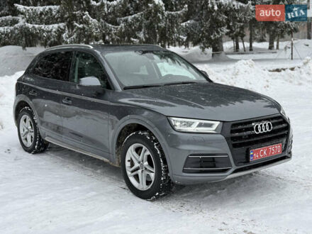 Сірий Ауді Ку 5, об'ємом двигуна 2 л та пробігом 141 тис. км за 23500 $, фото 1 на Automoto.ua