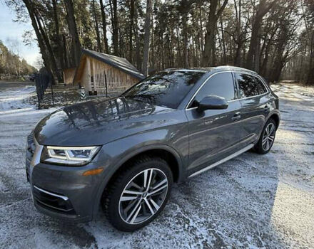 Серый Ауди Ку 5, объемом двигателя 1.98 л и пробегом 86 тыс. км за 33500 $, фото 1 на Automoto.ua