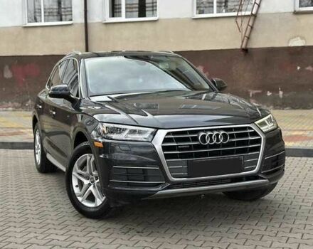 Сірий Ауді Ку 5, об'ємом двигуна 2 л та пробігом 80 тис. км за 19400 $, фото 1 на Automoto.ua