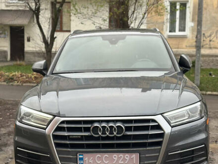 Серый Ауди Ку 5, объемом двигателя 1.98 л и пробегом 139 тыс. км за 24900 $, фото 1 на Automoto.ua