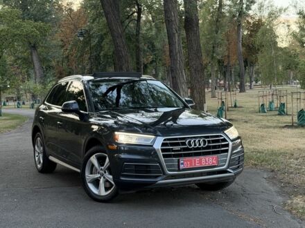 Сірий Ауді Ку 5, об'ємом двигуна 2 л та пробігом 182 тис. км за 22766 $, фото 1 на Automoto.ua