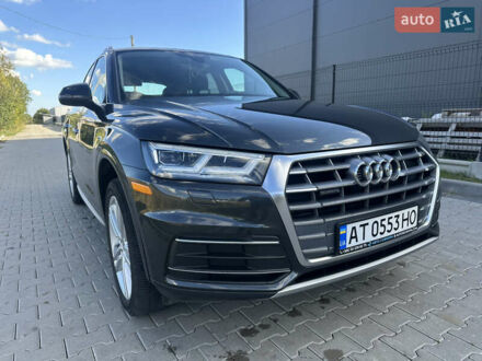Серый Ауди Ку 5, объемом двигателя 1.98 л и пробегом 41 тыс. км за 26600 $, фото 1 на Automoto.ua