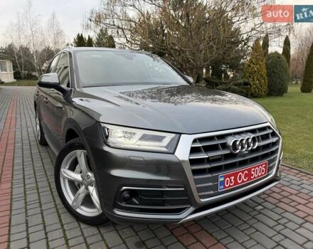 Серый Ауди Ку 5, объемом двигателя 2.97 л и пробегом 71 тыс. км за 53500 $, фото 1 на Automoto.ua
