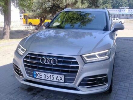 Серый Ауди Ку 5, объемом двигателя 2 л и пробегом 64 тыс. км за 30500 $, фото 1 на Automoto.ua