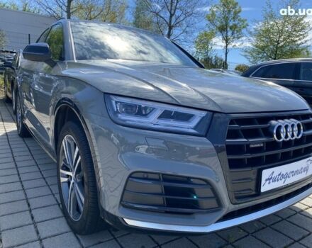 Серый Ауди Ку 5, объемом двигателя 2 л и пробегом 8 тыс. км за 61296 $, фото 1 на Automoto.ua