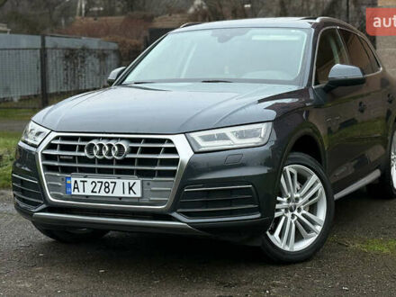 Серый Ауди Ку 5, объемом двигателя 1.98 л и пробегом 103 тыс. км за 28999 $, фото 1 на Automoto.ua