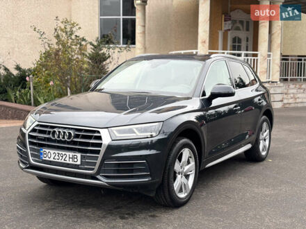 Ауди Ку 5 2019 в Тернополе на Automoto.ua Серый Ауди Ку 5, объемом двигателя 1.98 л и пробегом 84 тыс. км за 24900 $, фото 1 на Automoto.ua