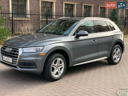 Серый Ауди Ку 5, объемом двигателя 2 л и пробегом 96 тыс. км за 23000 $, фото 1 на Automoto.ua