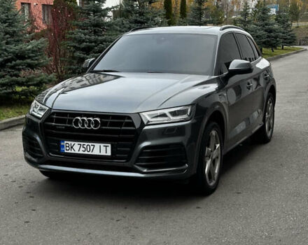 Сірий Ауді Ку 5, об'ємом двигуна 1.98 л та пробігом 98 тис. км за 29950 $, фото 1 на Automoto.ua