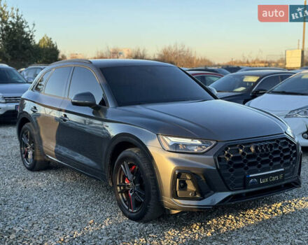 Серый Ауди Ку 5, объемом двигателя 1.97 л и пробегом 215 тыс. км за 39000 $, фото 1 на Automoto.ua