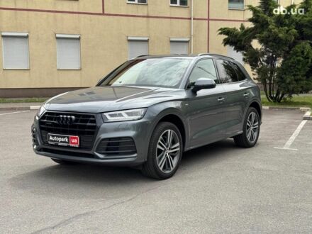 Ауді Ку 5 2020 у Запоріжжя на Automoto.ua Сірий Ауді Ку 5, об'ємом двигуна 2 л та пробігом 204 тис. км за 33890 $, фото 1 на Automoto.ua