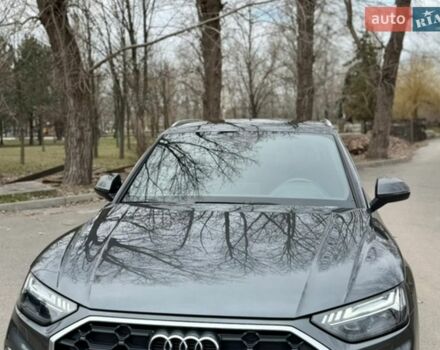 Серый Ауди Ку 5, объемом двигателя 1.97 л и пробегом 30 тыс. км за 43900 $, фото 1 на Automoto.ua