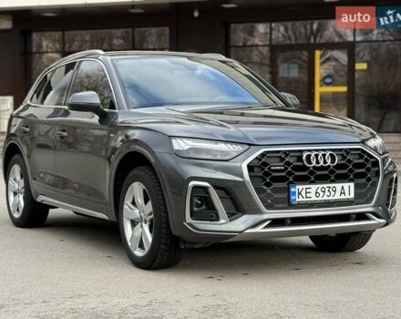 Серый Ауди Ку 5, объемом двигателя 2 л и пробегом 28 тыс. км за 46000 $, фото 1 на Automoto.ua